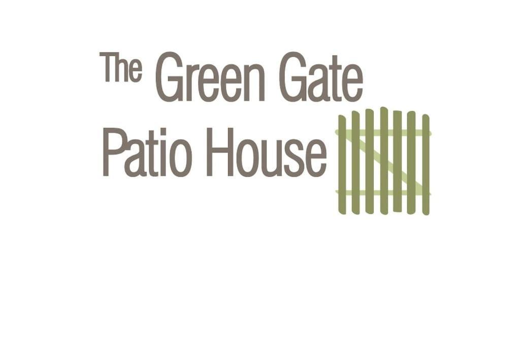 The Green Gate Patio House Nazaré Esterno foto